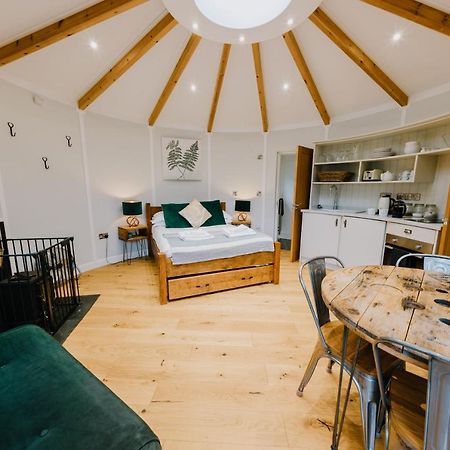 הוילה ביוד East Thorne Glamping מראה חיצוני תמונה